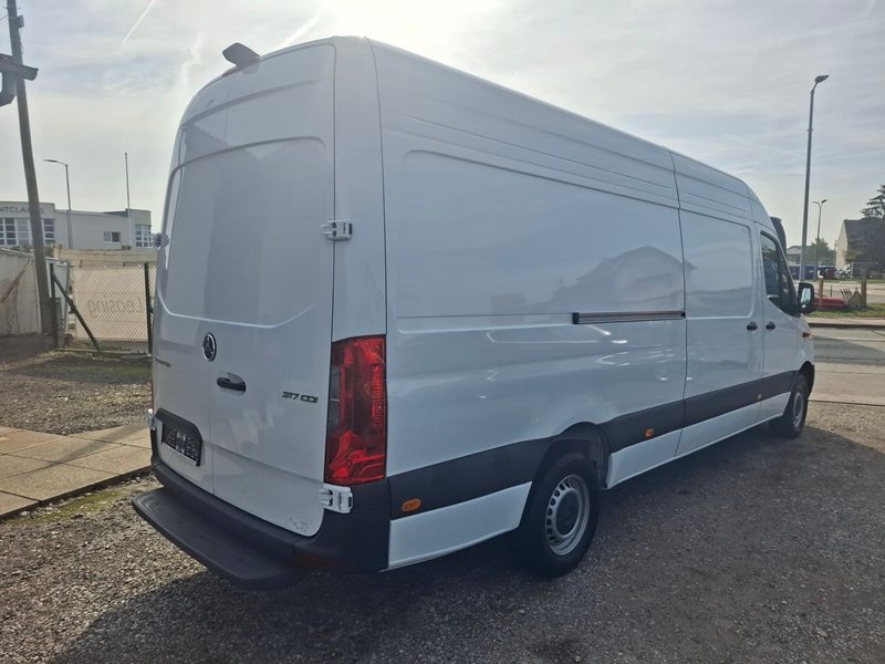 2025 Mercedes-Benz Sprinter — fotografija 4