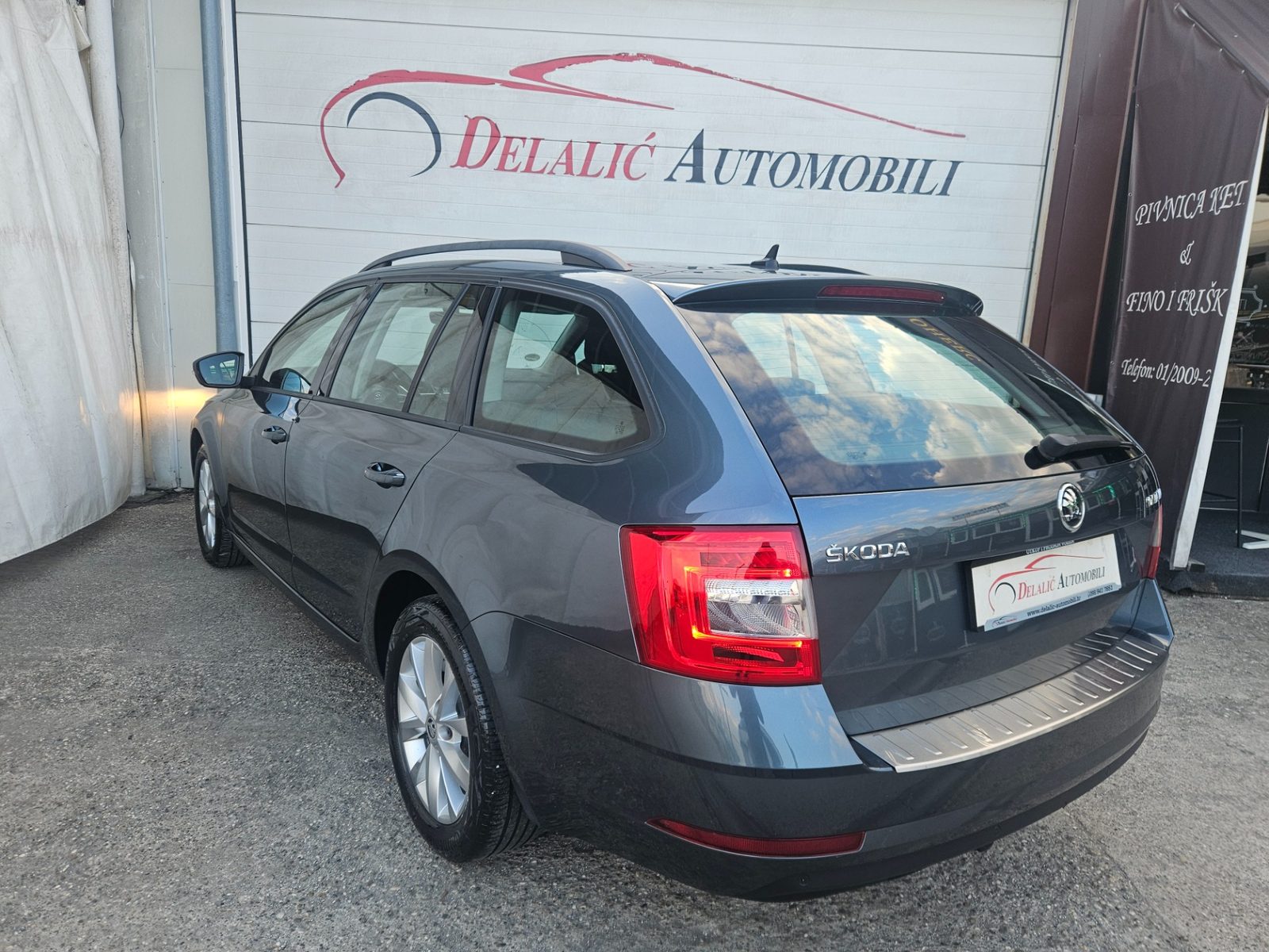 2017 Škoda Octavia — fotografija 5