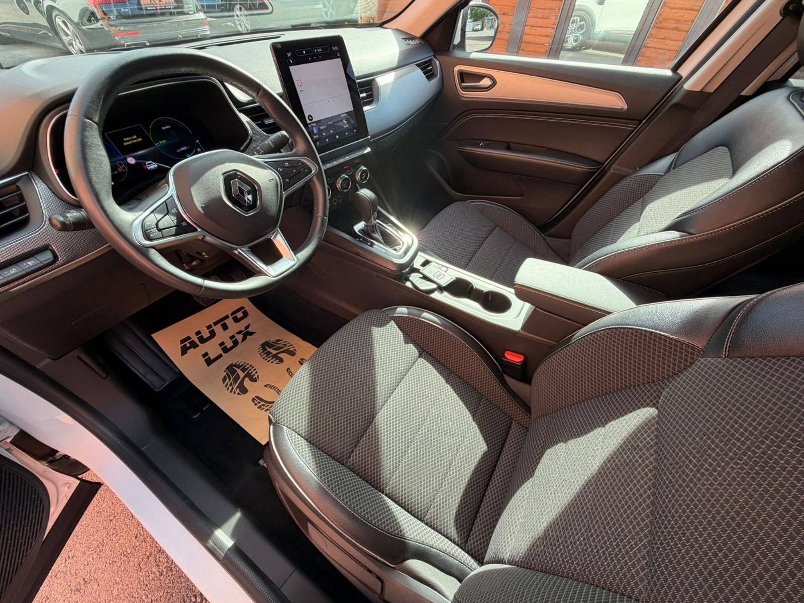 2023 Renault Megane Conquest — fotografija 10