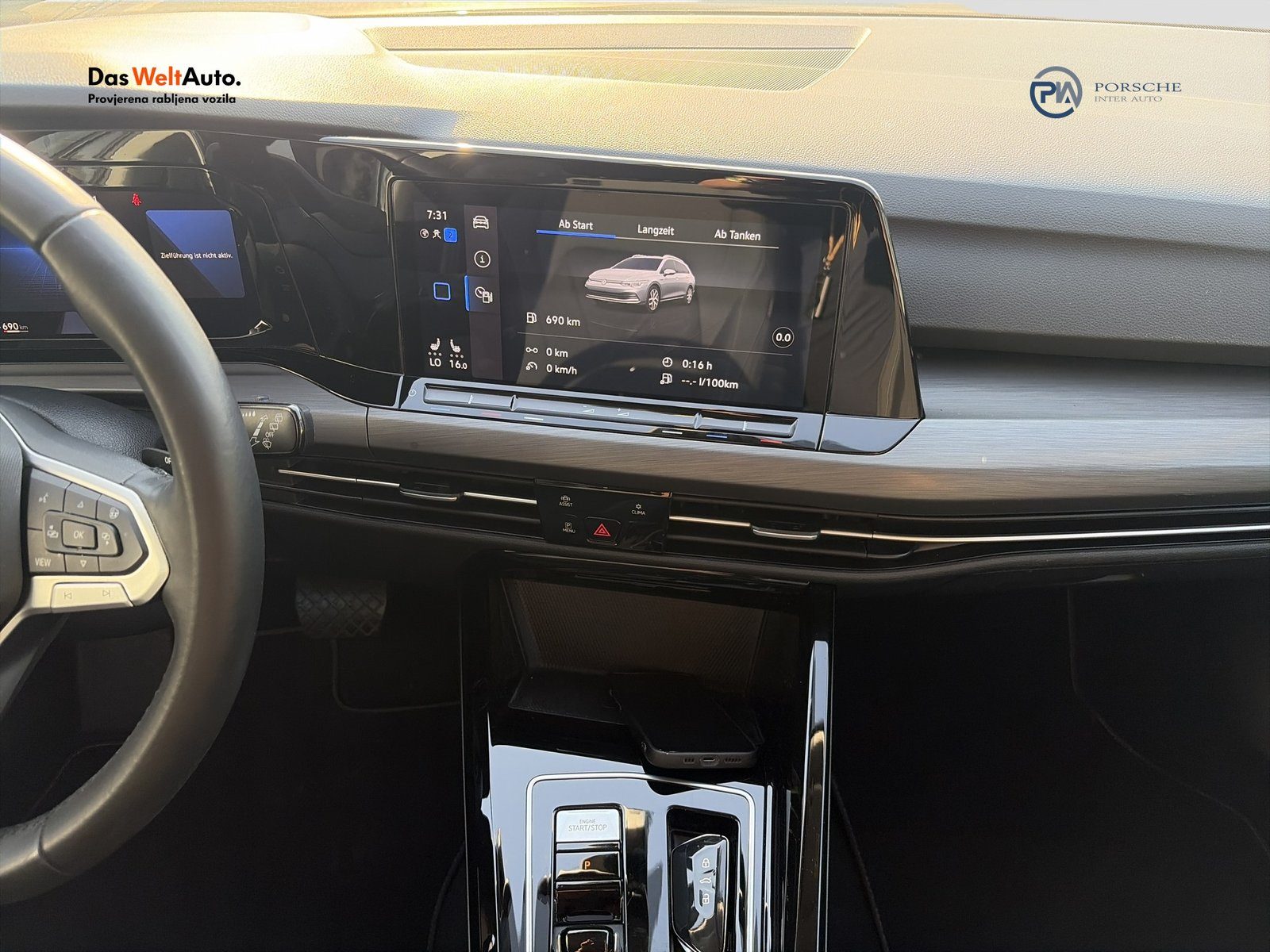 2023 Volkswagen Golf Variant — fotografija 16