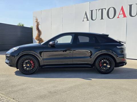 2022 Porsche Cayenne — sličica 2