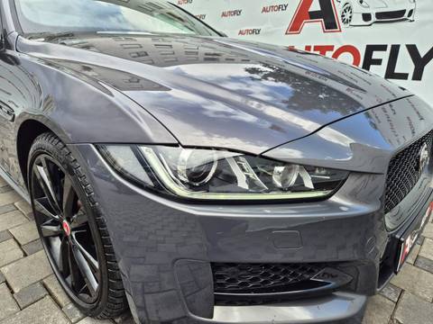 2017 Jaguar XE — sličica 23