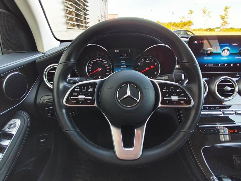 2020 Mercedes-Benz GLC — fotografija 22