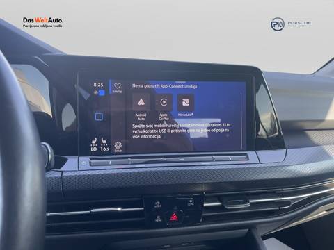 2021 Volkswagen Golf — sličica 16