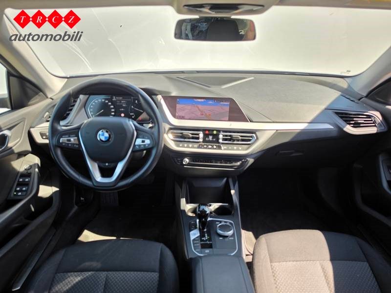 2022 BMW Serija 2 — fotografija 8