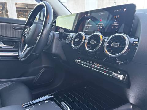 2020 Mercedes-Benz GLA Progressive — sličica 12