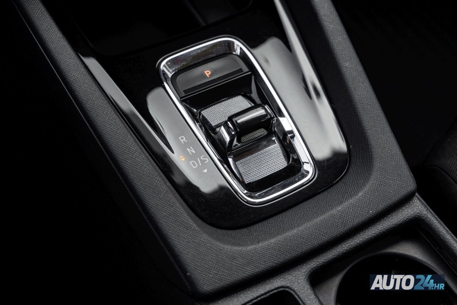 2022 Škoda Octavia — fotografija 15