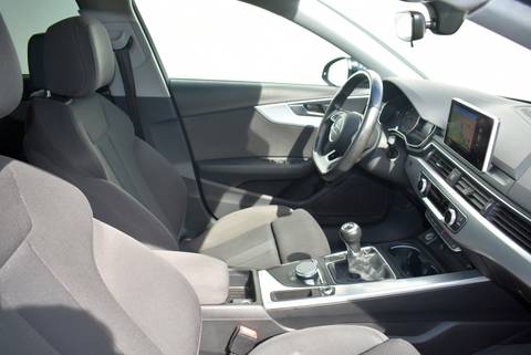 2016 Audi A4 — sličica 6
