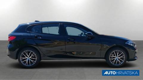 2023 BMW Serija 1 — sličica 4