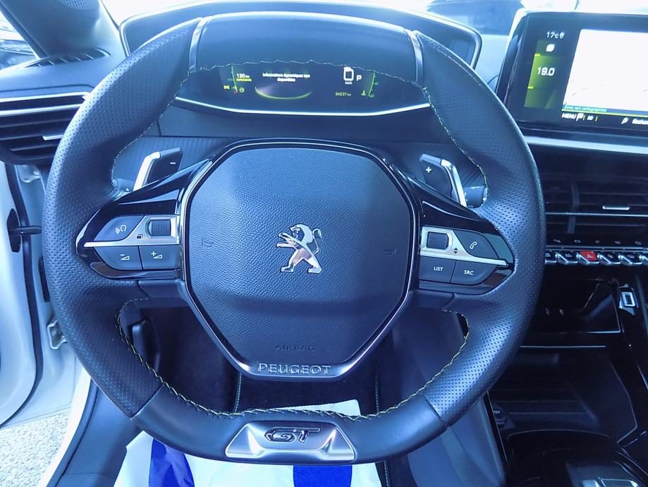 2022 Peugeot 208 — fotografija 13