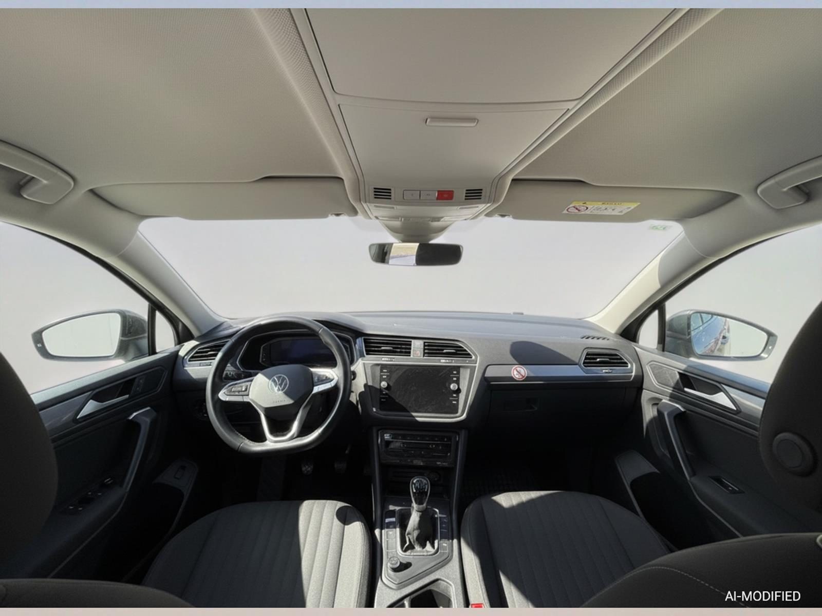 2024 Volkswagen Tiguan — fotografija 11