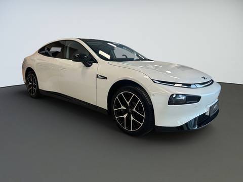 2025 XPENG P7 — sličica 3