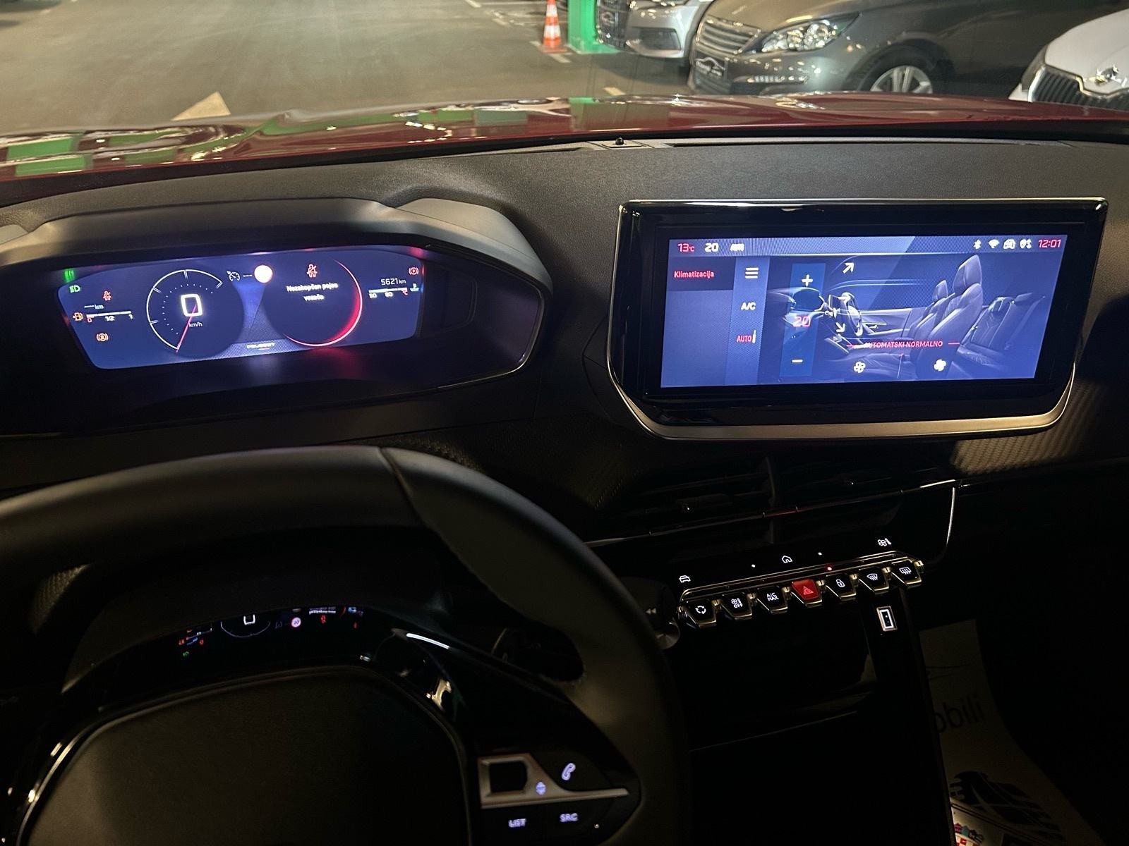 2024 Peugeot 2008 — fotografija 23