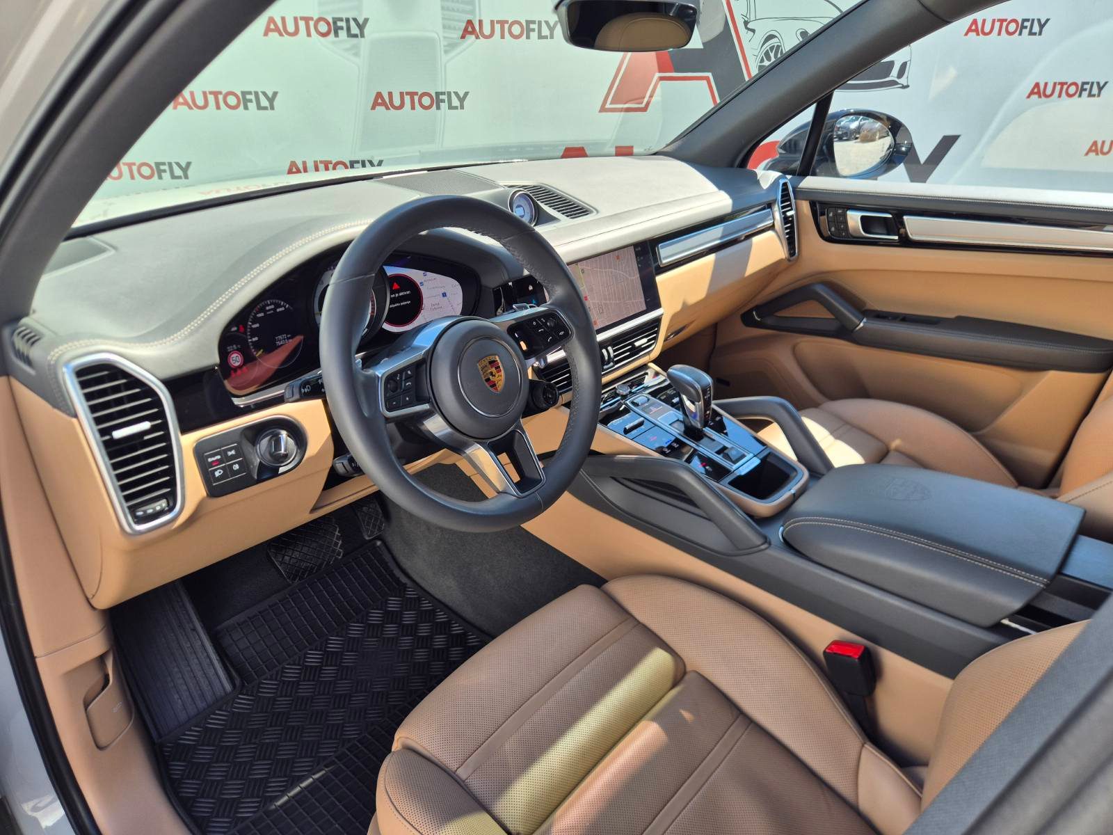 2023 Porsche Cayenne — fotografija 16