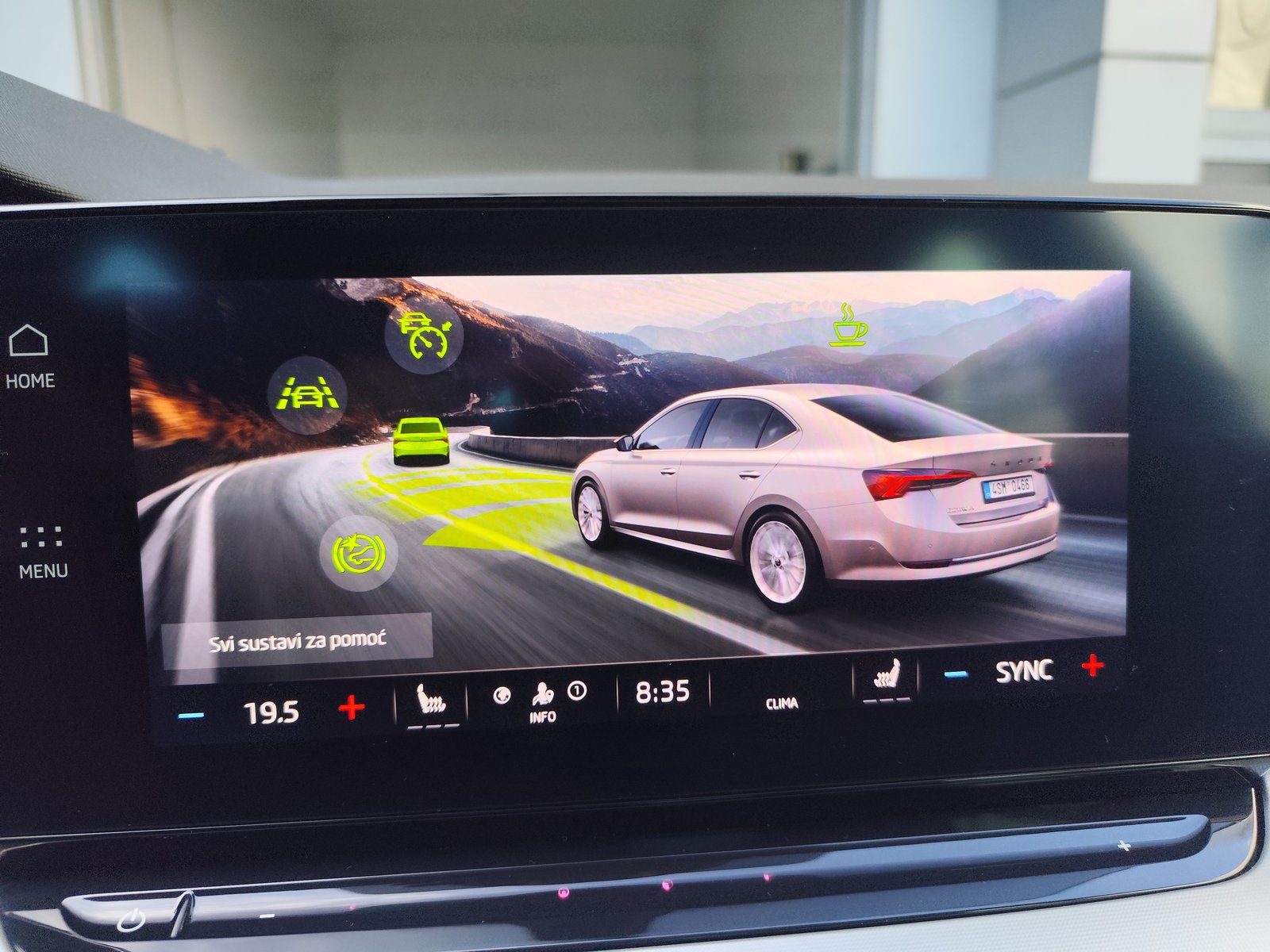 2024 Škoda Octavia — fotografija 10
