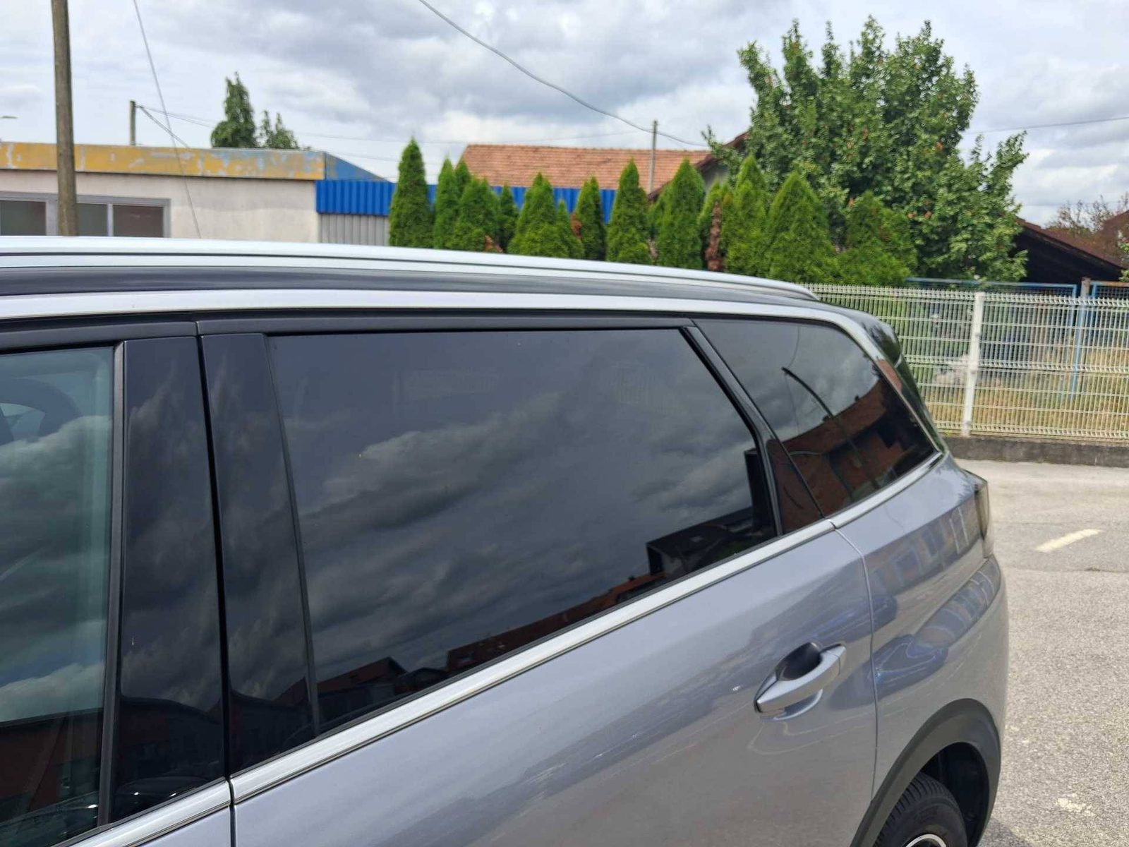 2023 Peugeot 5008 — fotografija 16