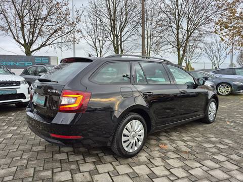 2020 Škoda Octavia Combi — sličica 6