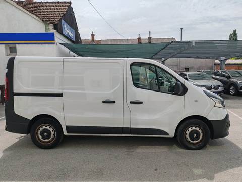 2017 Renault Trafic — sličica 6