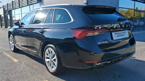 2023 Škoda Octavia — sličica 5