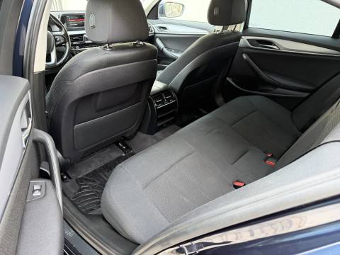 2017 BMW Serija 5 — sličica 25