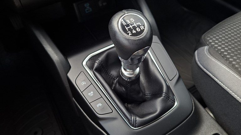 2022 Ford Focus — fotografija 17