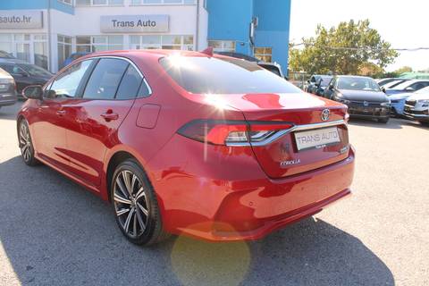 2022 Toyota Corolla Sedan — sličica 7