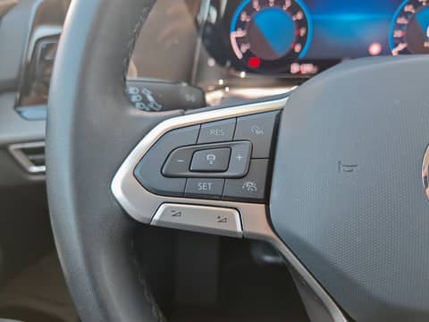 2023 Volkswagen Golf — sličica 13