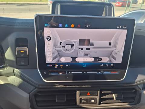 2025 Volkswagen Crafter — sličica 12