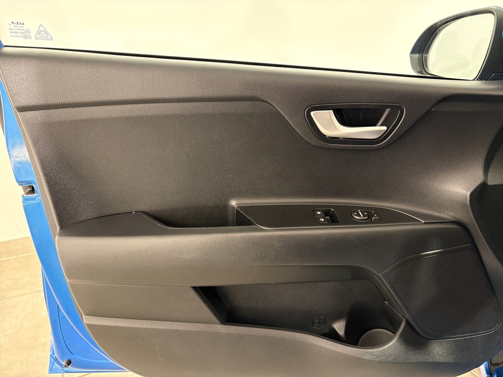 2022 Kia Rio — fotografija 14