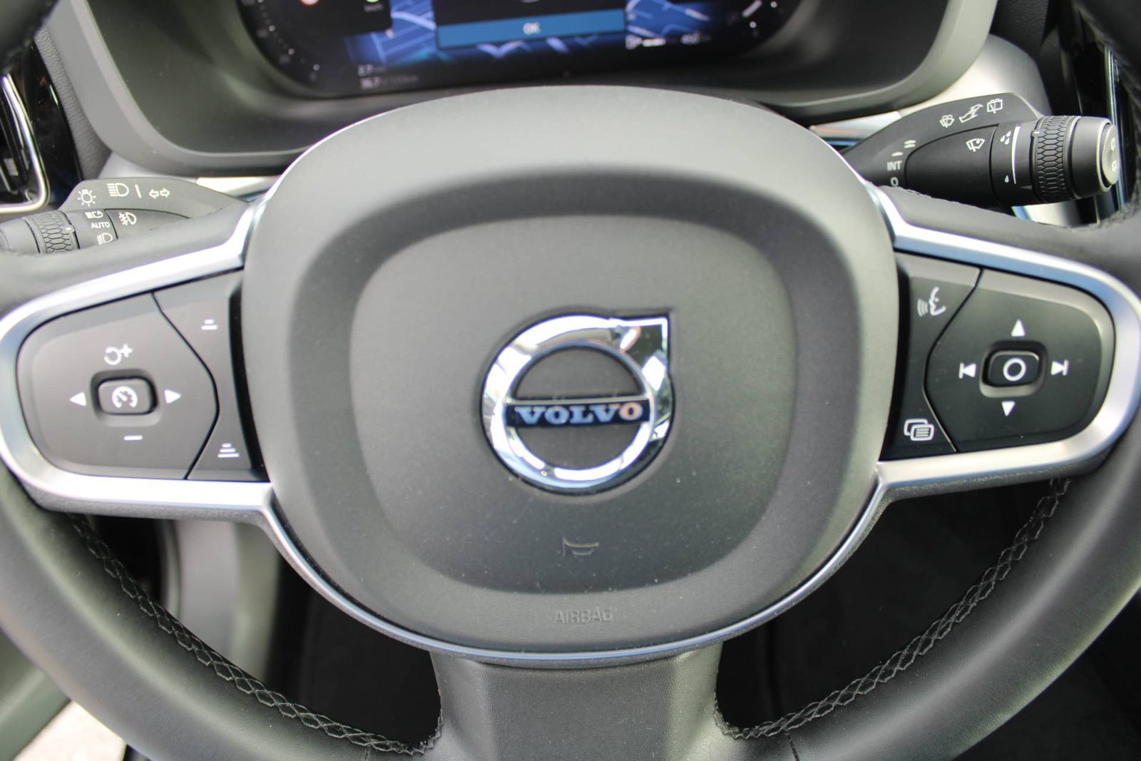 2022 Volvo XC60 — fotografija 15