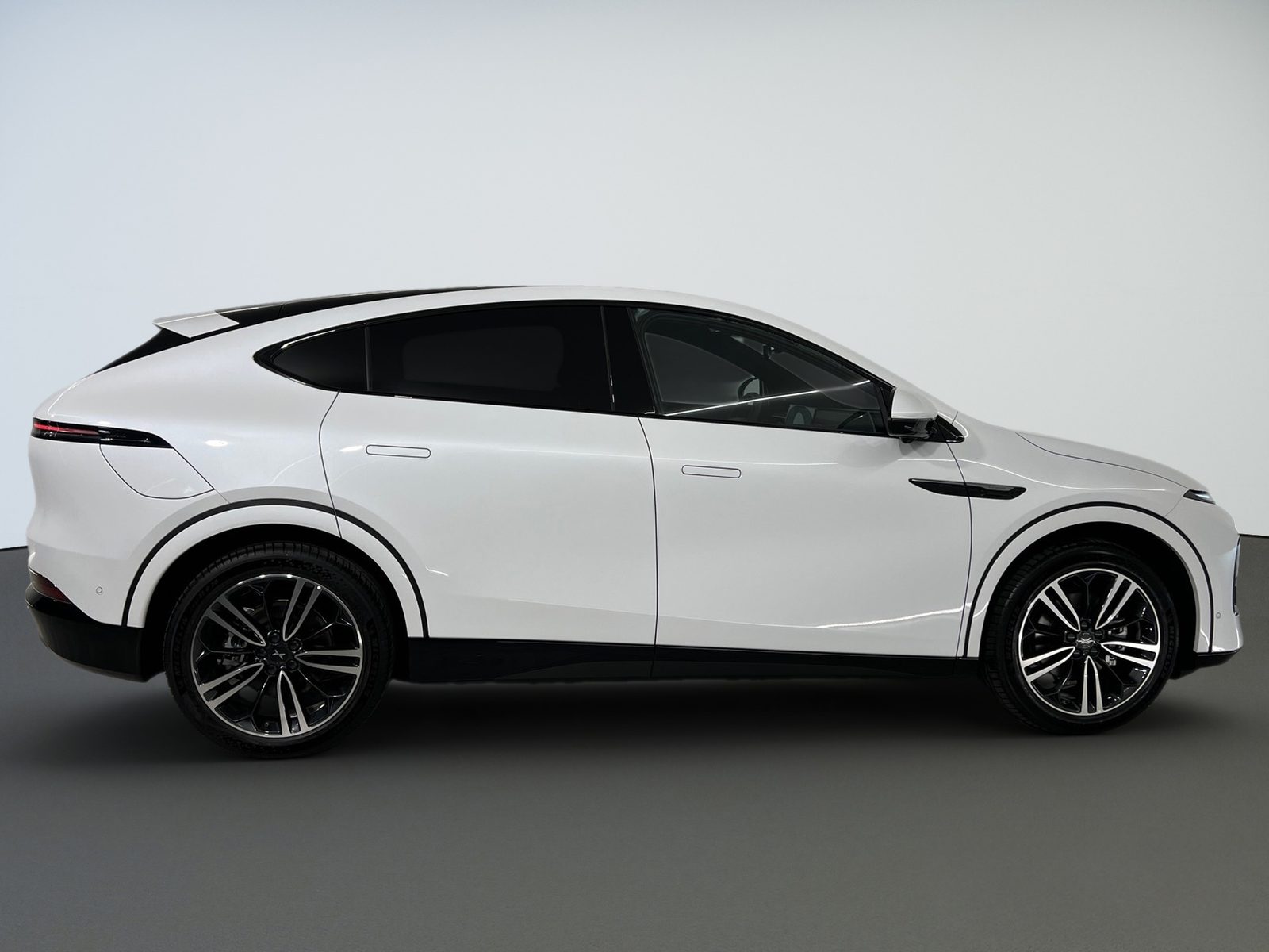 2025 XPENG G6 — fotografija 5