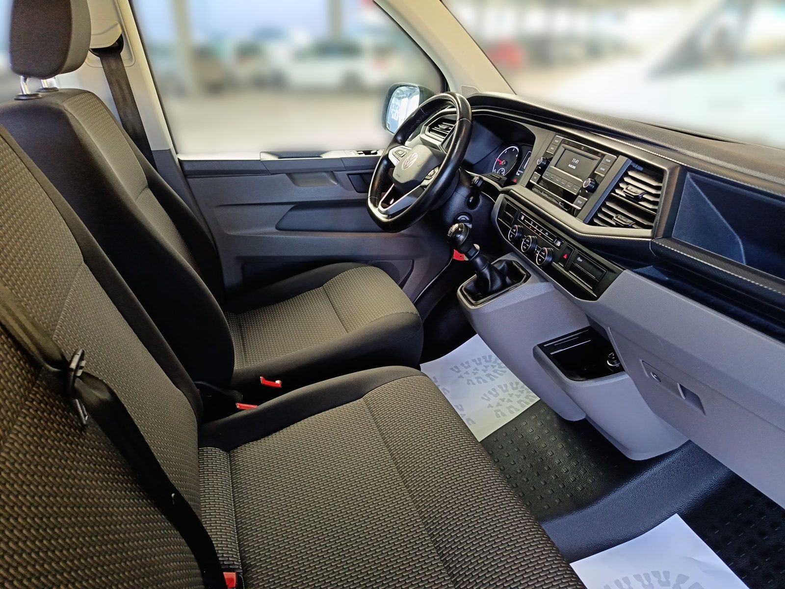 2024 Volkswagen Caravelle — fotografija 23