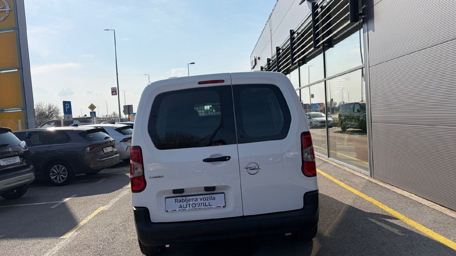 2022 Opel Combo van — fotografija 6