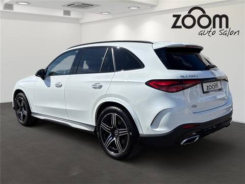 2023 Mercedes-Benz GLC — sličica 4