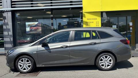 2022 Opel Astra Sports Tourer — sličica 4
