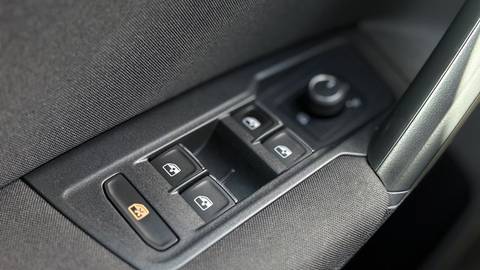 2022 Volkswagen Tiguan — sličica 16