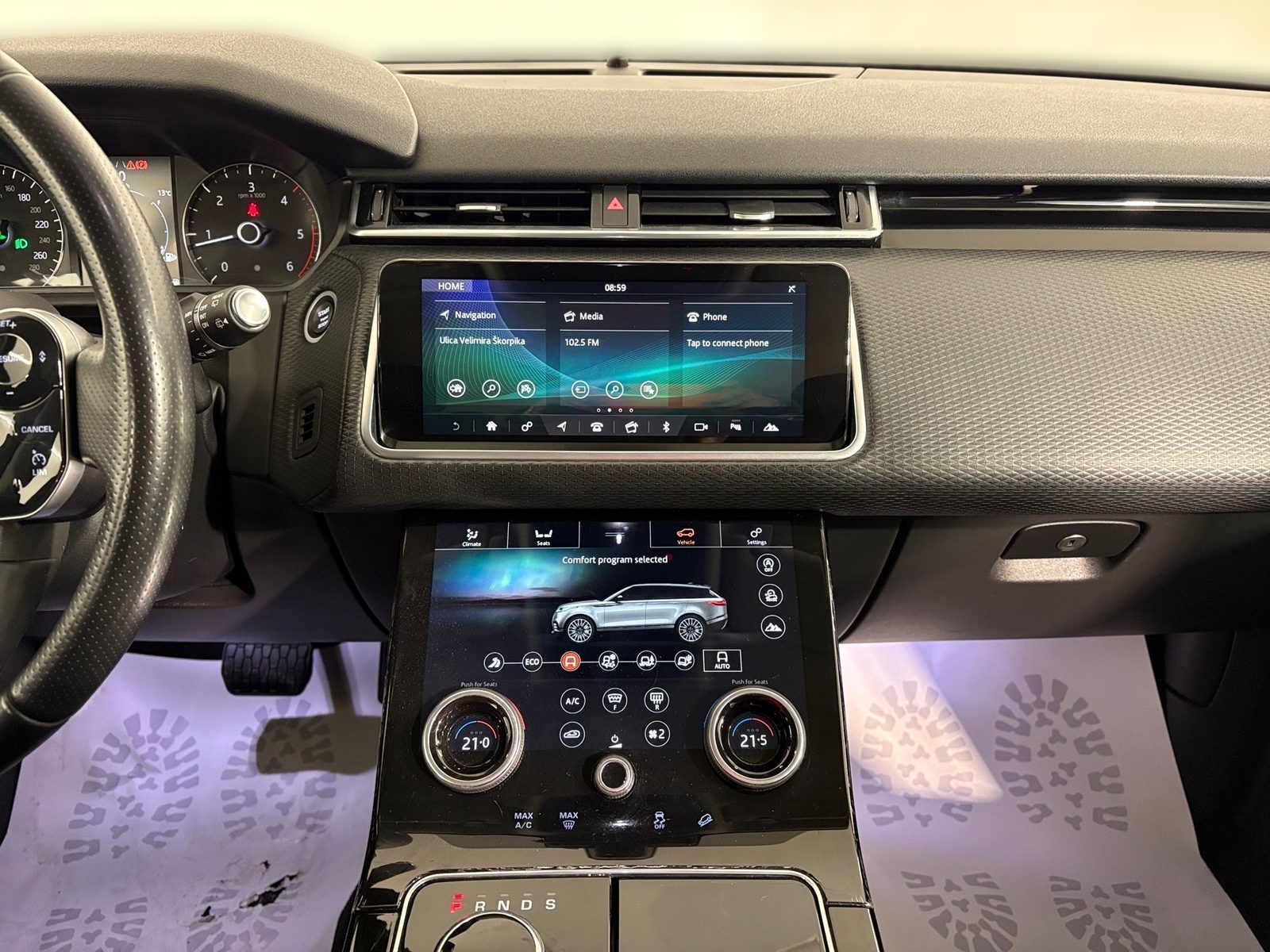 2019 Land Rover Range Rover Velar — fotografija 18