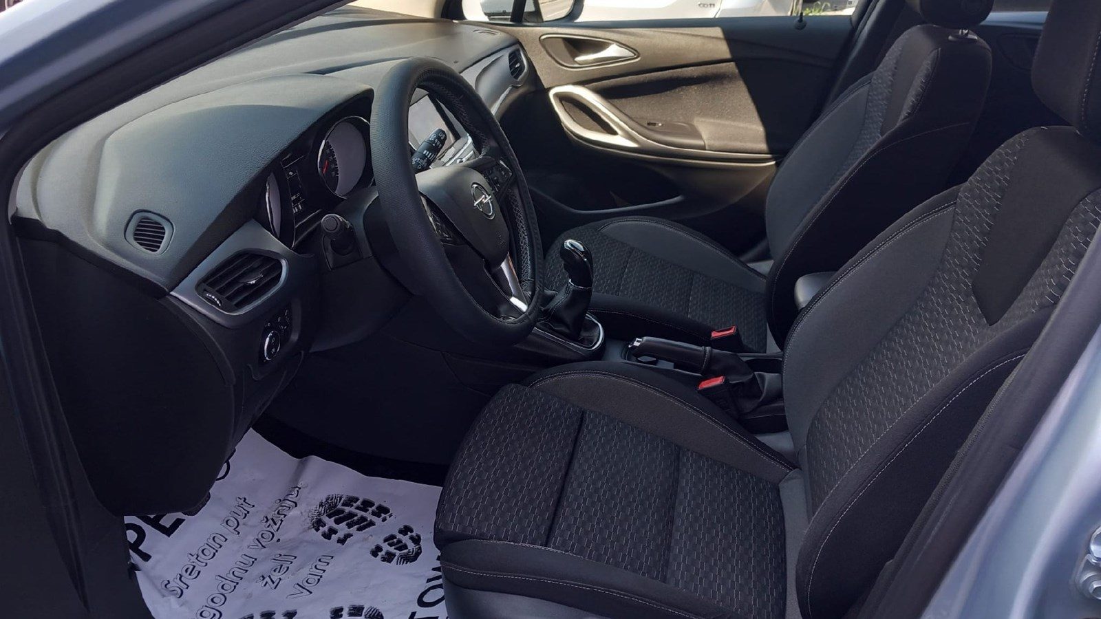 2020 Opel Astra — fotografija 14