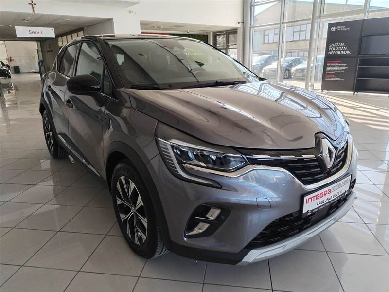 2023 Renault Captur — fotografija 3