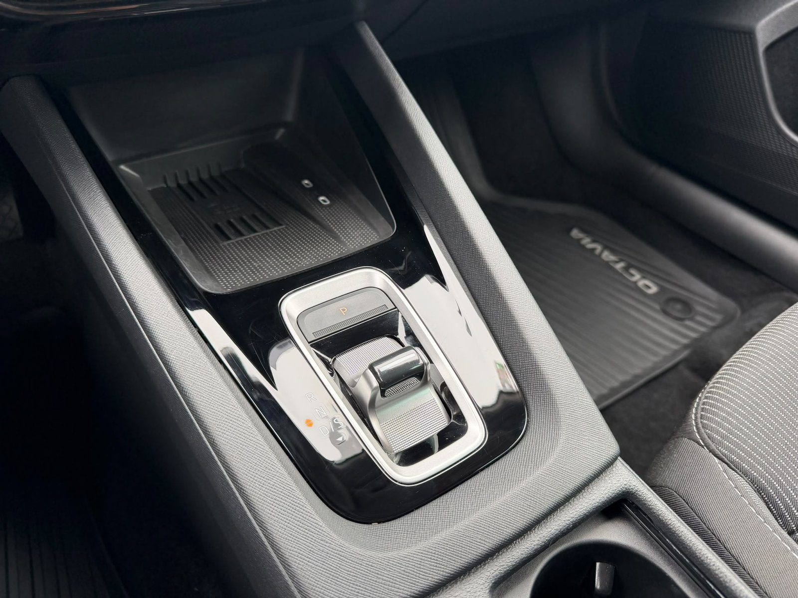 2026 Škoda Octavia — fotografija 13