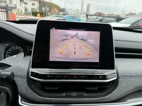 2021 Jeep Compass — sličica 18