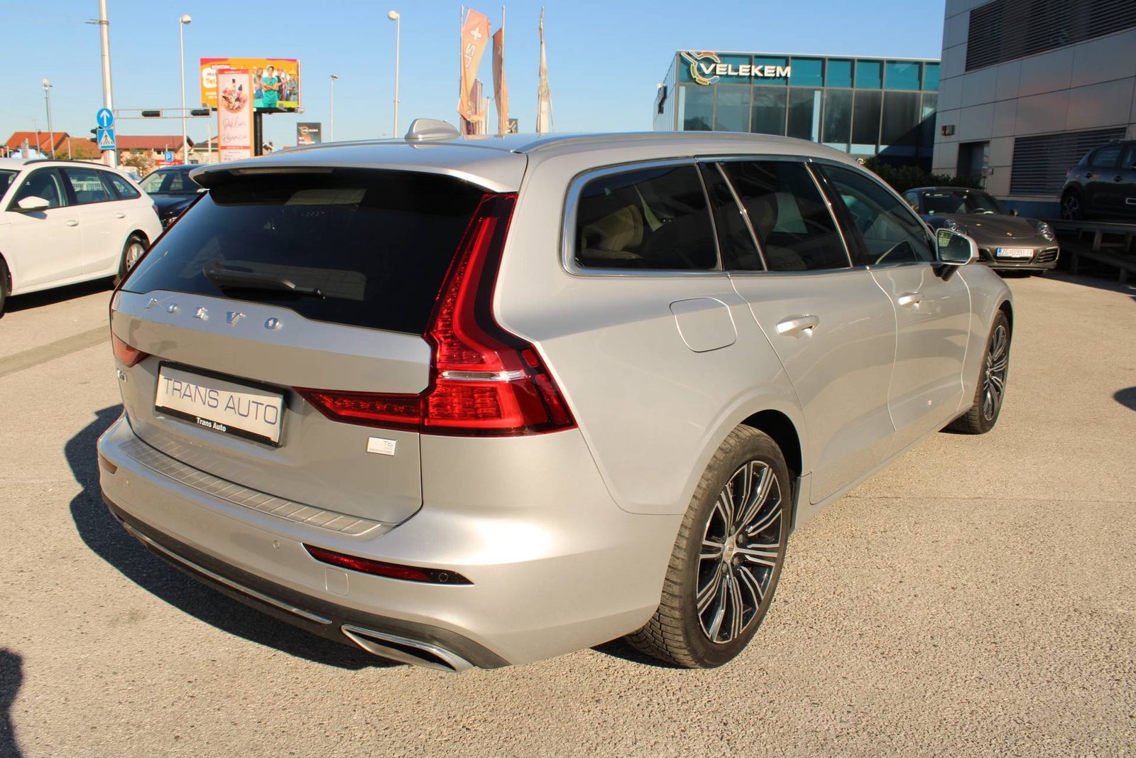 2021 Volvo V60 — fotografija 5