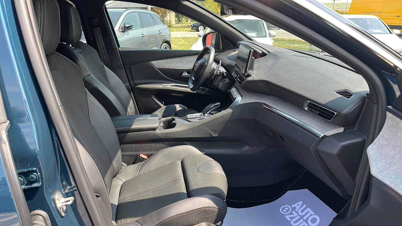 2023 Peugeot 5008 — fotografija 9