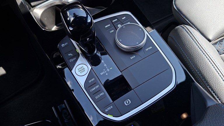 2023 BMW Serija 1 — fotografija 18