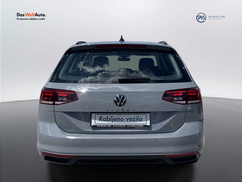 2022 Volkswagen Passat Variant — sličica 5