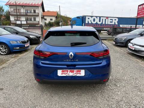 2022 Renault Megane — sličica 3