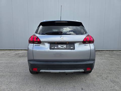 2017 Peugeot 2008 — sličica 3