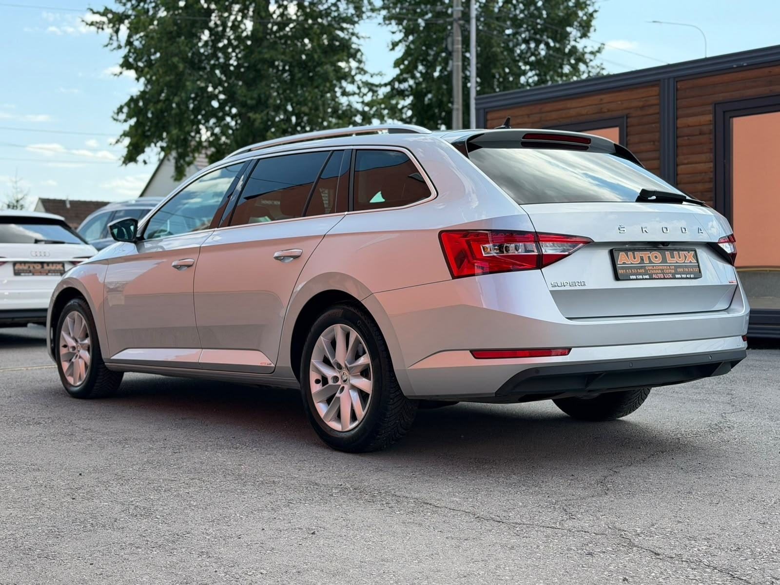 2023 Škoda Superb Estate — fotografija 5