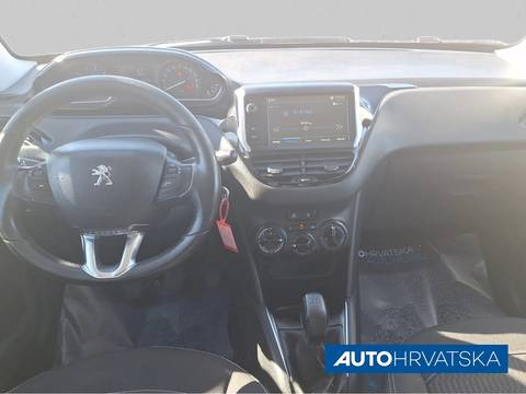 2018 Peugeot 208 — sličica 9