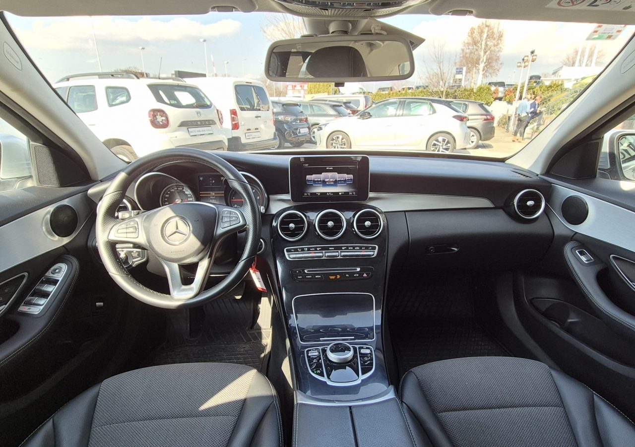 2017 Mercedes-Benz C-klasa — fotografija 4